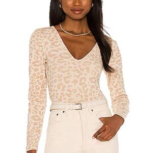 Wild Kingdom Bodysuit Steve Madden Leopard Print V-Neck Long Sleeve off white